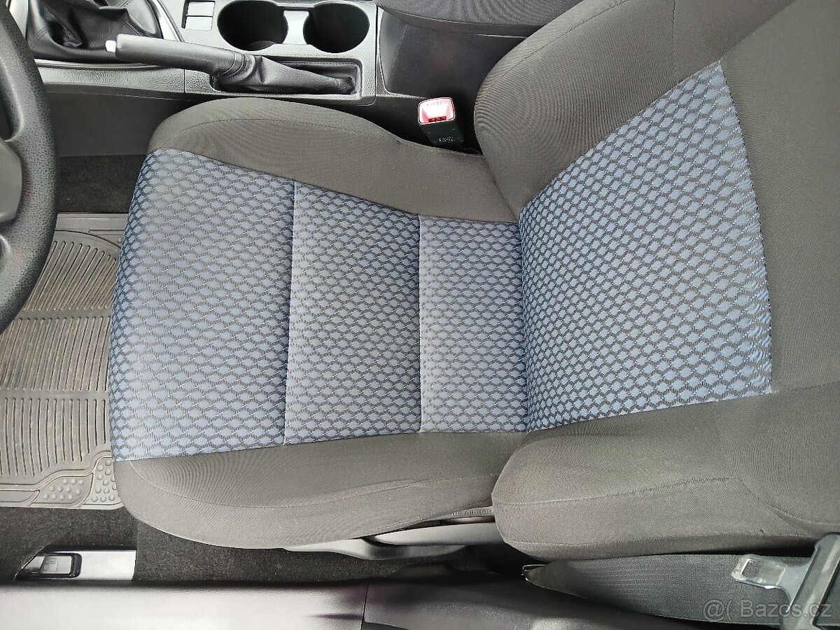 2014 Toyota AURIS - 10