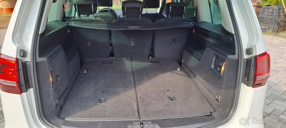 Volkswagen SHARAN - 10