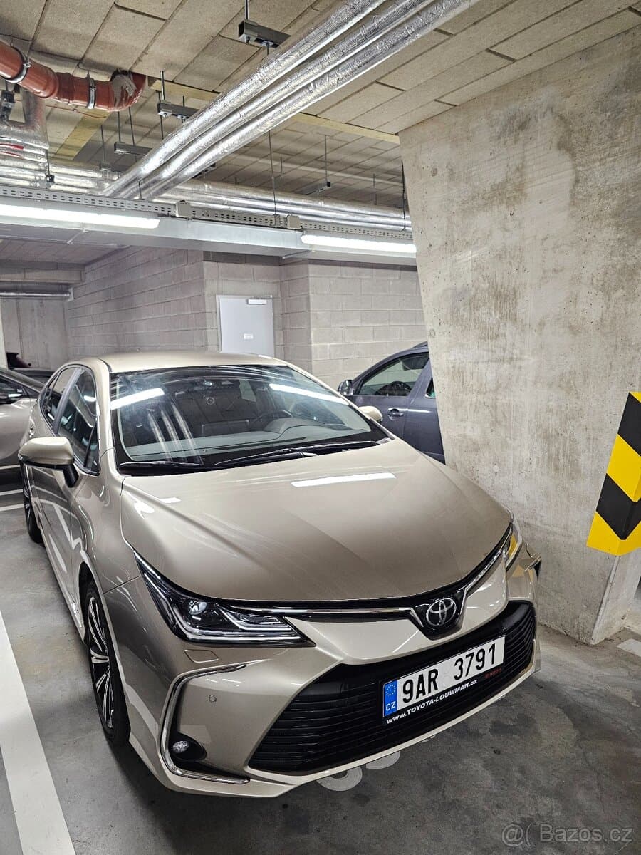 2023 Toyota COROLLA - 10