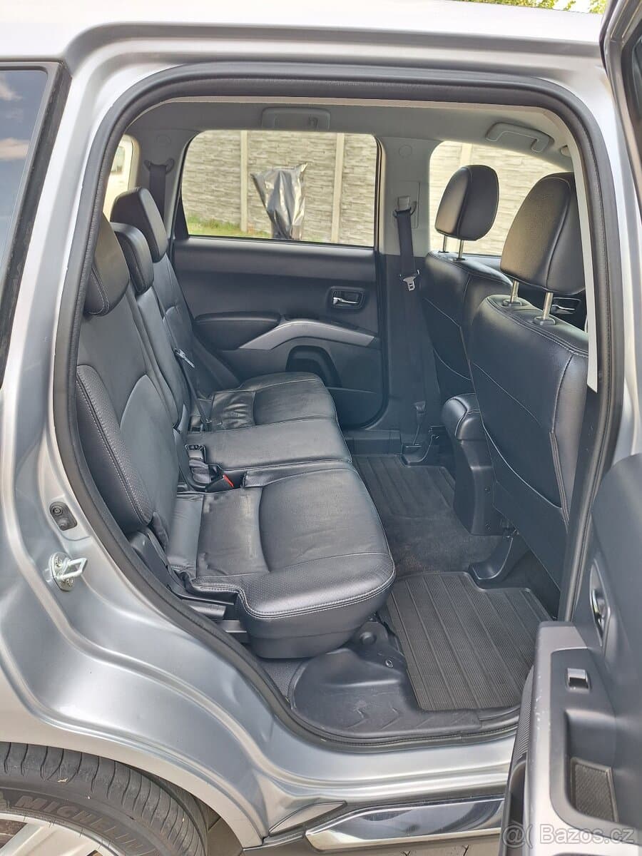 2009 Peugeot 4007 - 10