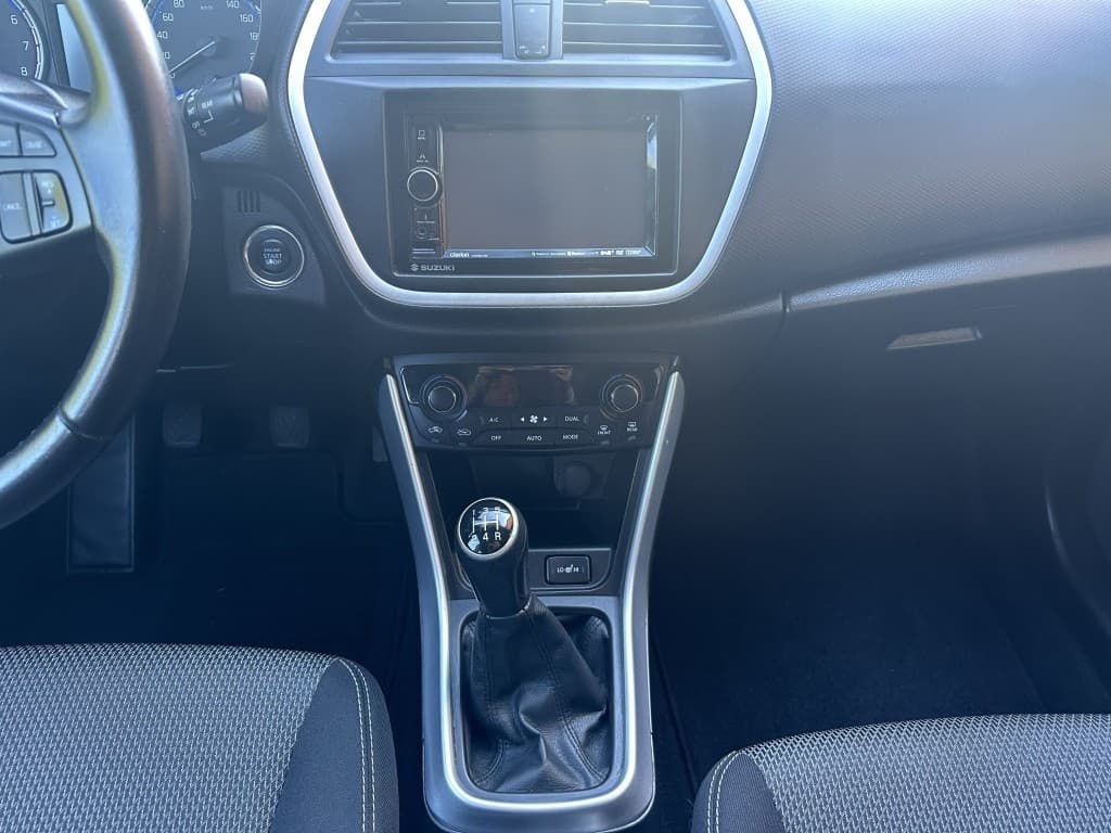 2015 Suzuki S-CROSS - 10