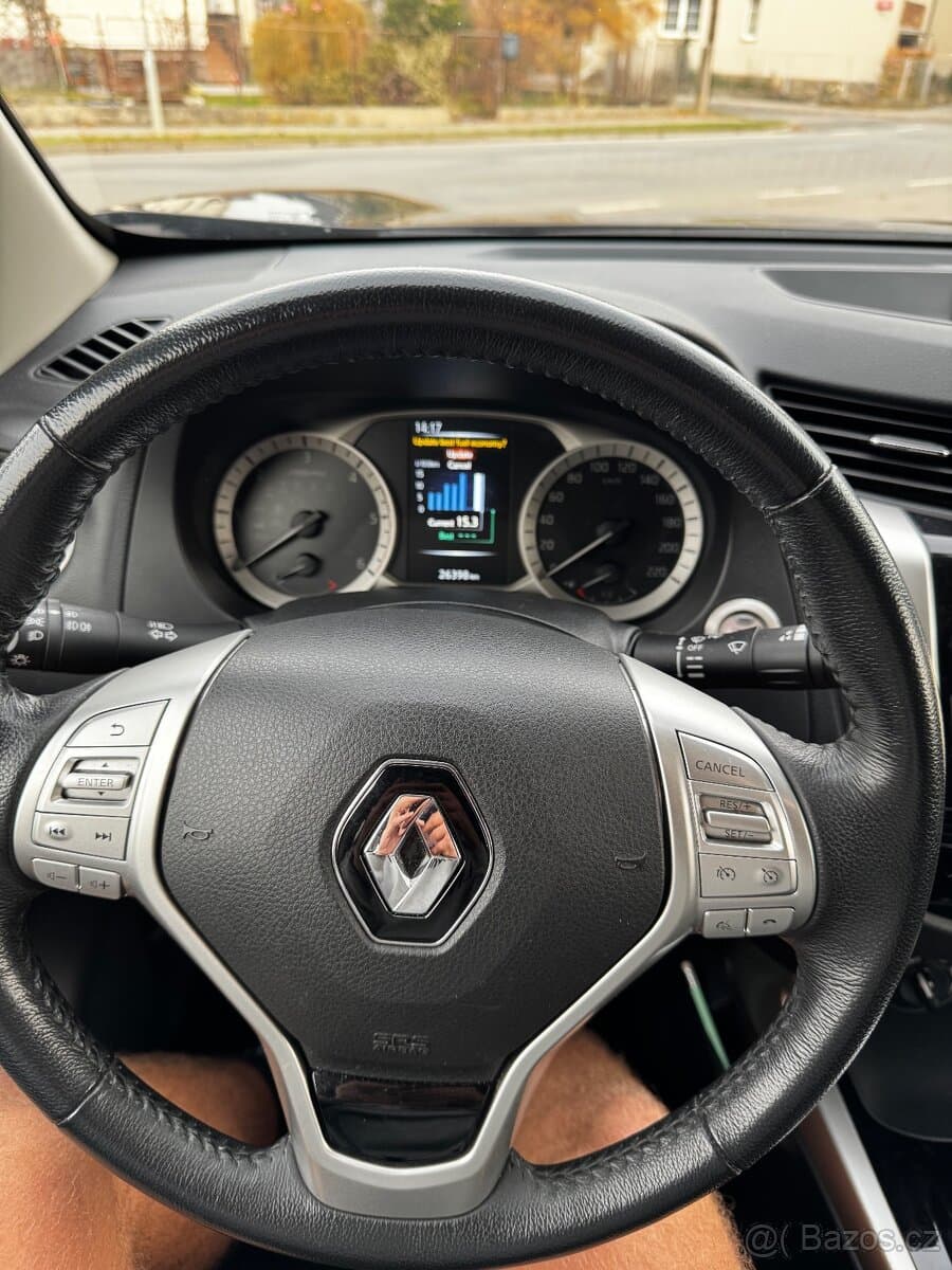 2019 Renault ALASKAN - 10
