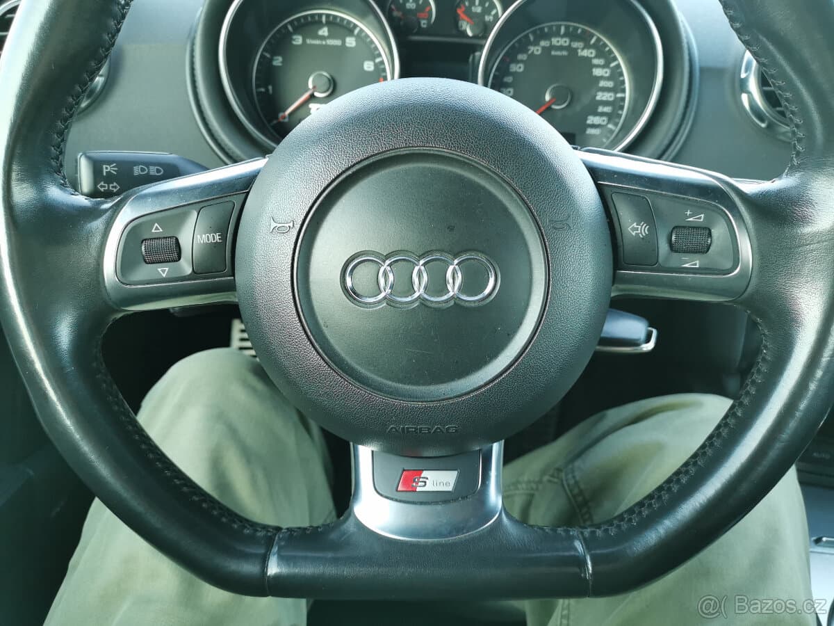 2006 Audi TT - 10
