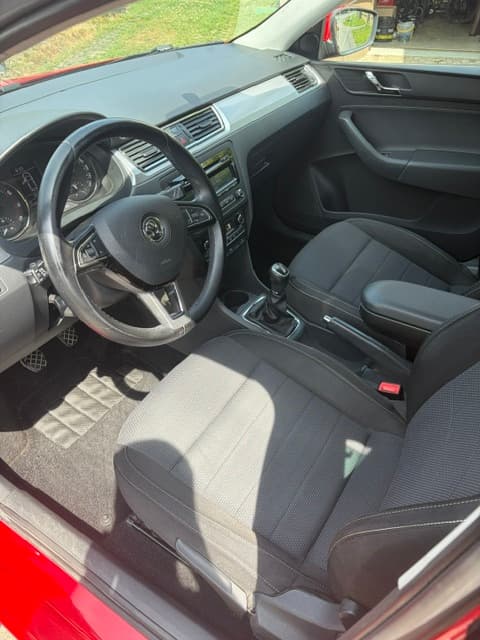 2014 Škoda RAPID - 10