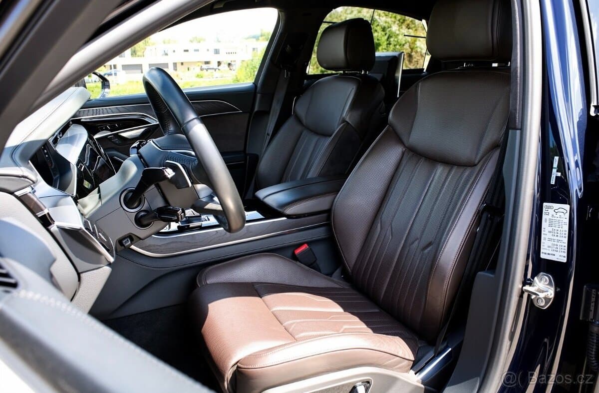 Audi A8 - 10