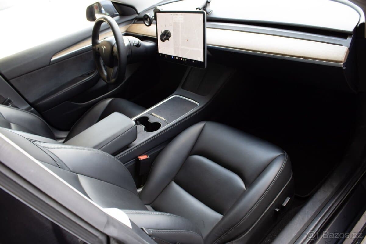 2021 Tesla MODEL 3 - 10