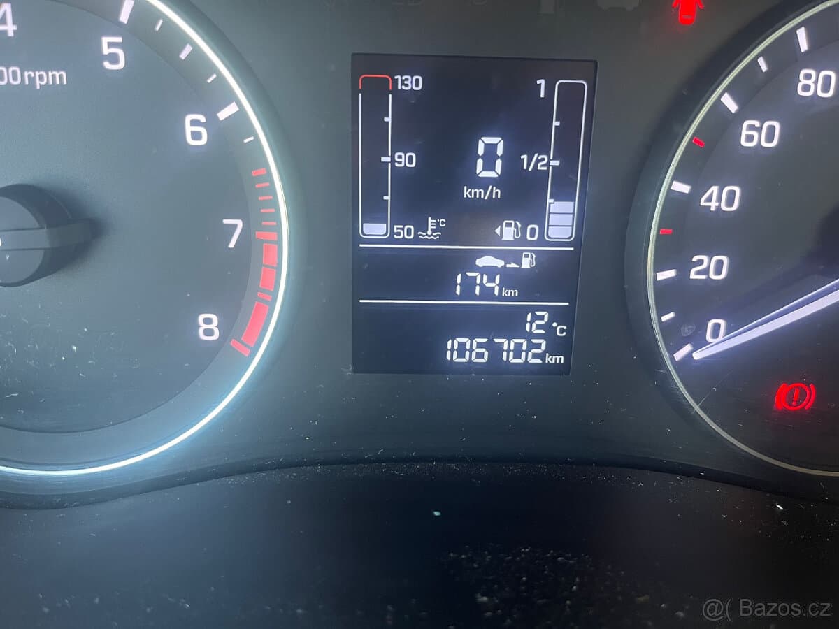 2016 Hyundai i20 - 10