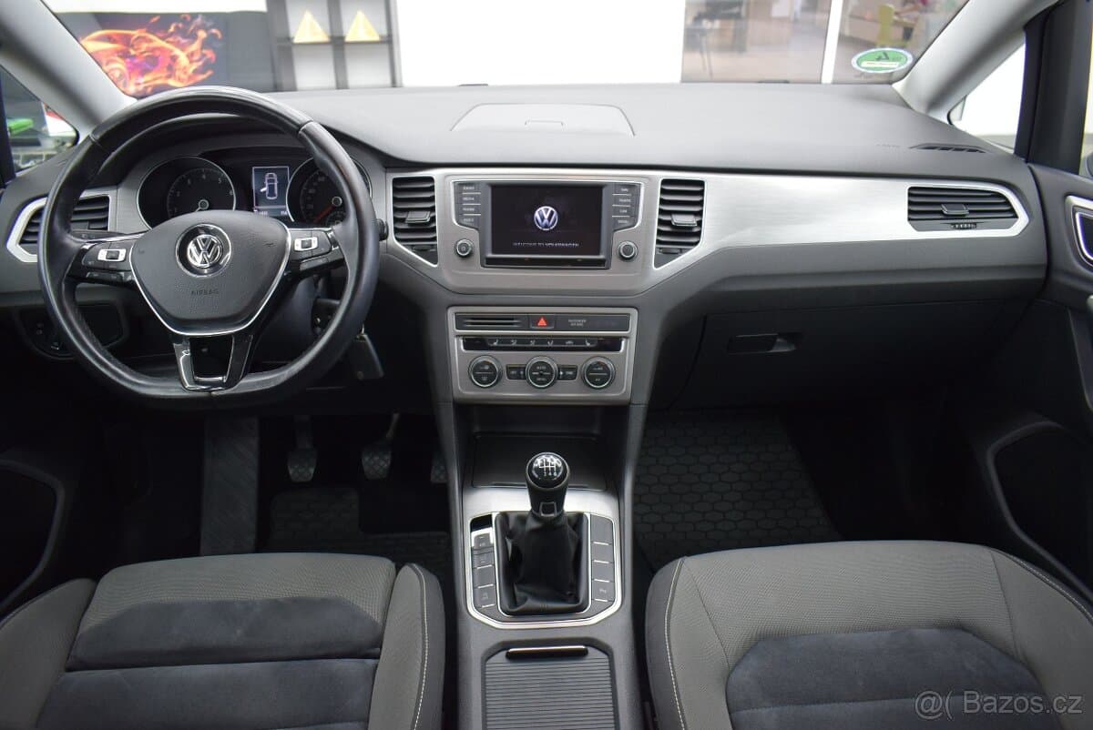 2017 Volkswagen GOLF - 10