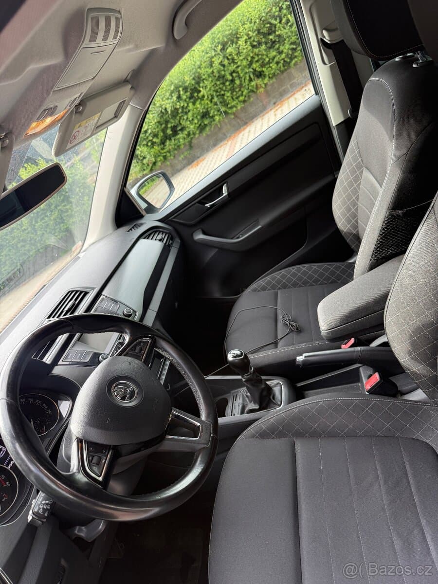 2015 Škoda FABIA - 10