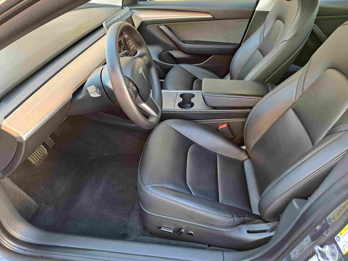2023 Tesla MODEL 3 - 10