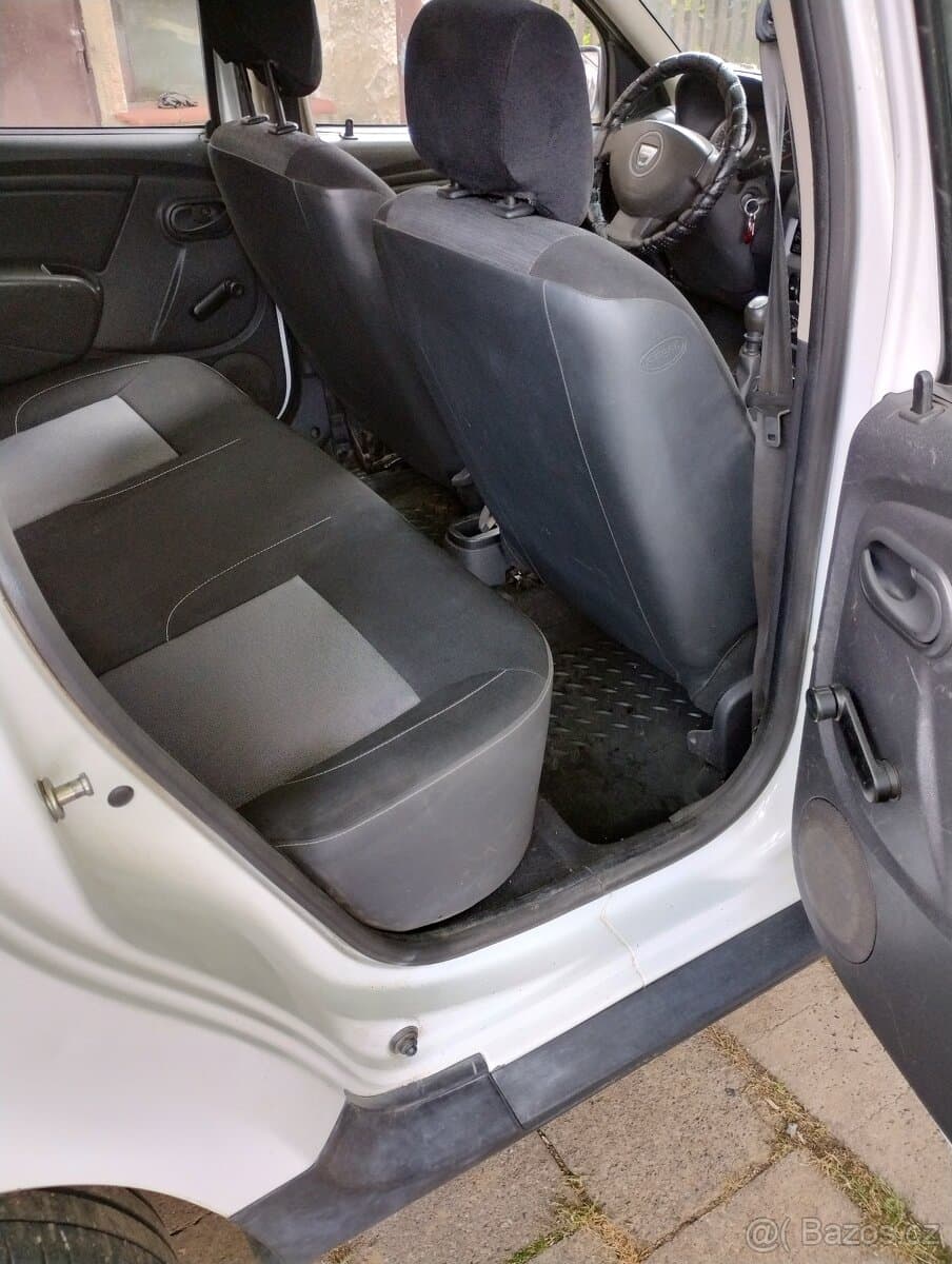 Dacia DUSTER - 10