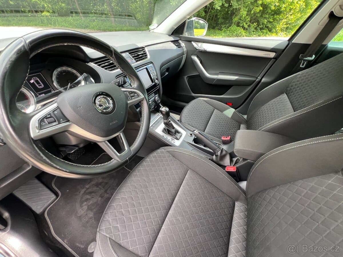 2015 Škoda OCTAVIA - 10