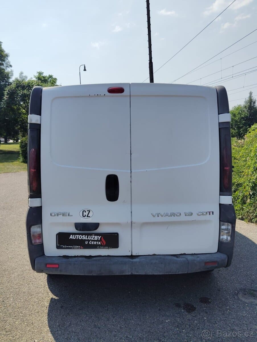 2005 Opel VIVARO - 10
