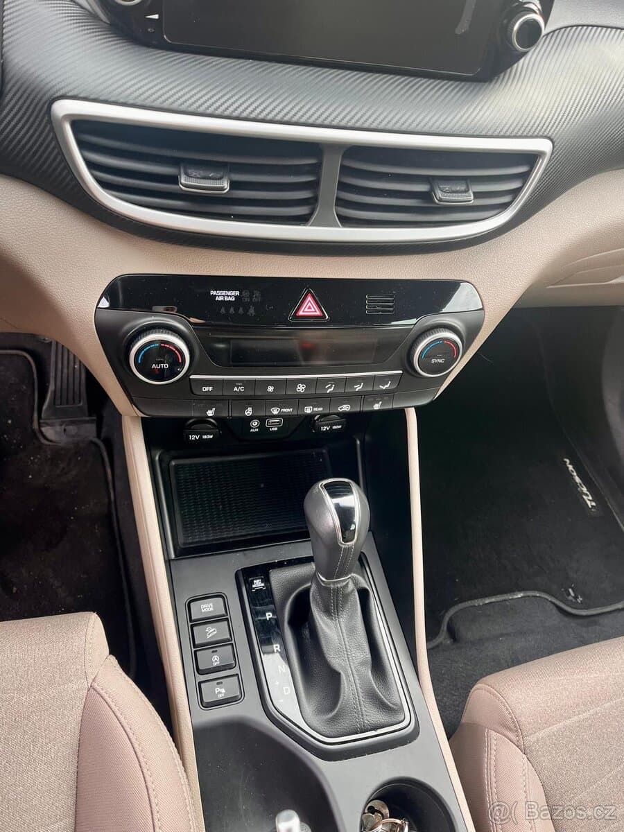 2018 Hyundai TUCSON - 10