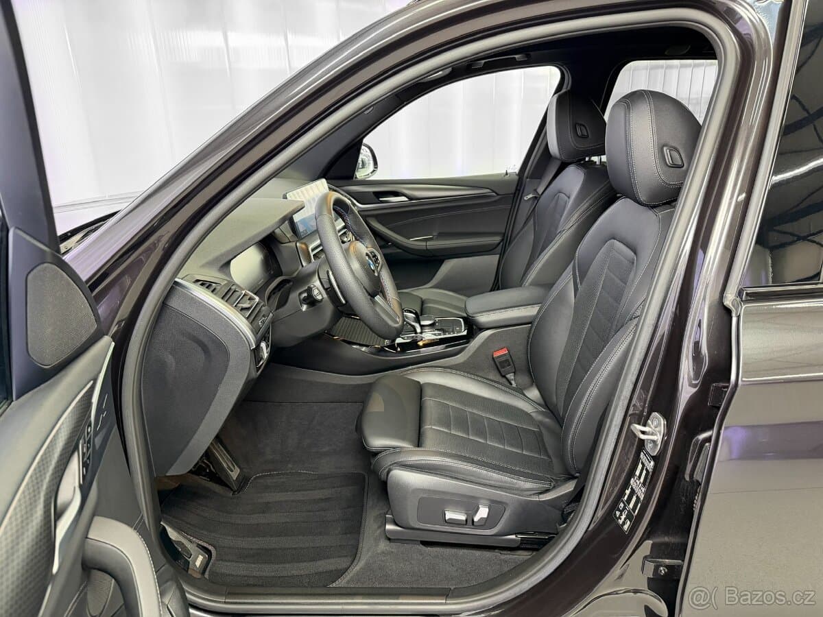 2022 BMW X3 - 10