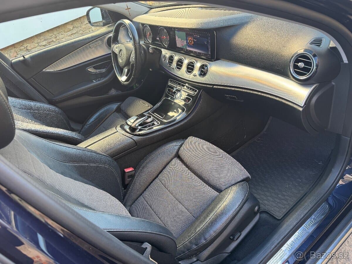 2019 Mercedes-Benz OSTATNÍ - 10