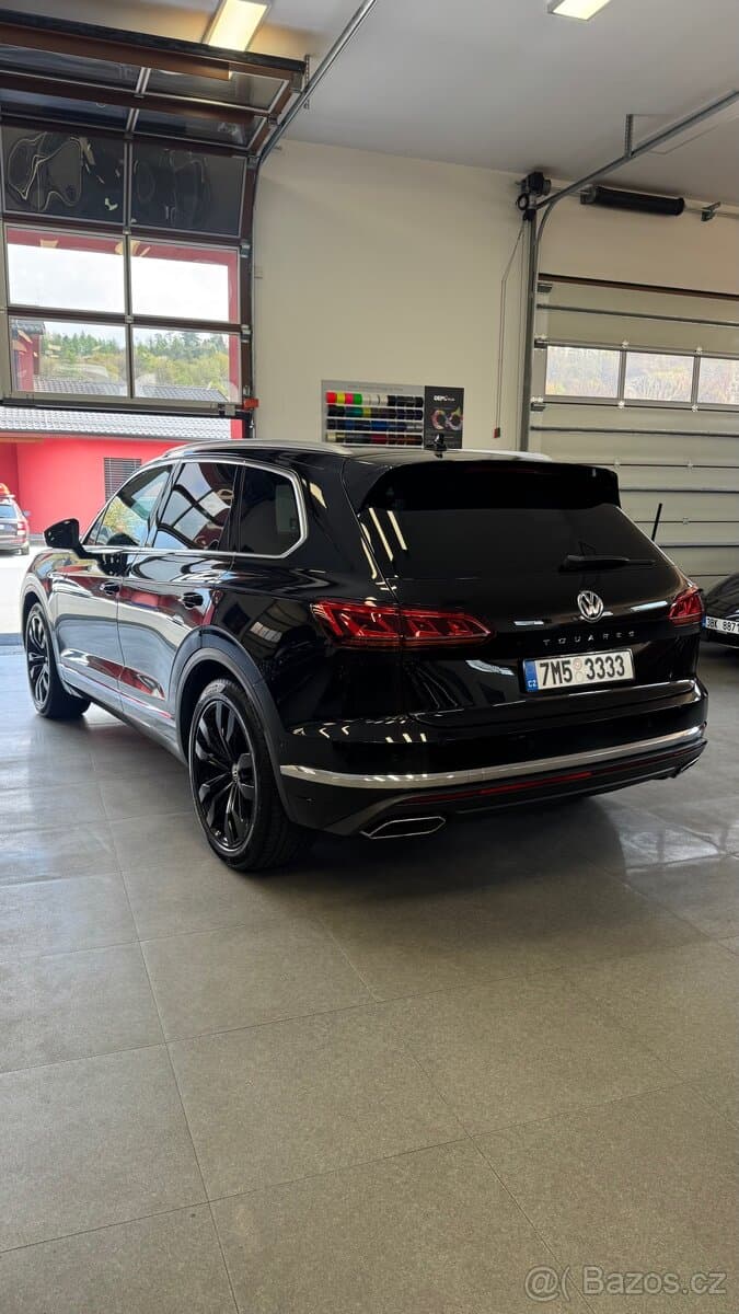 2019 Volkswagen TOUAREG - 10