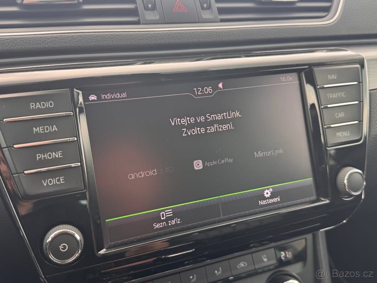 2016 Škoda SUPERB - 10