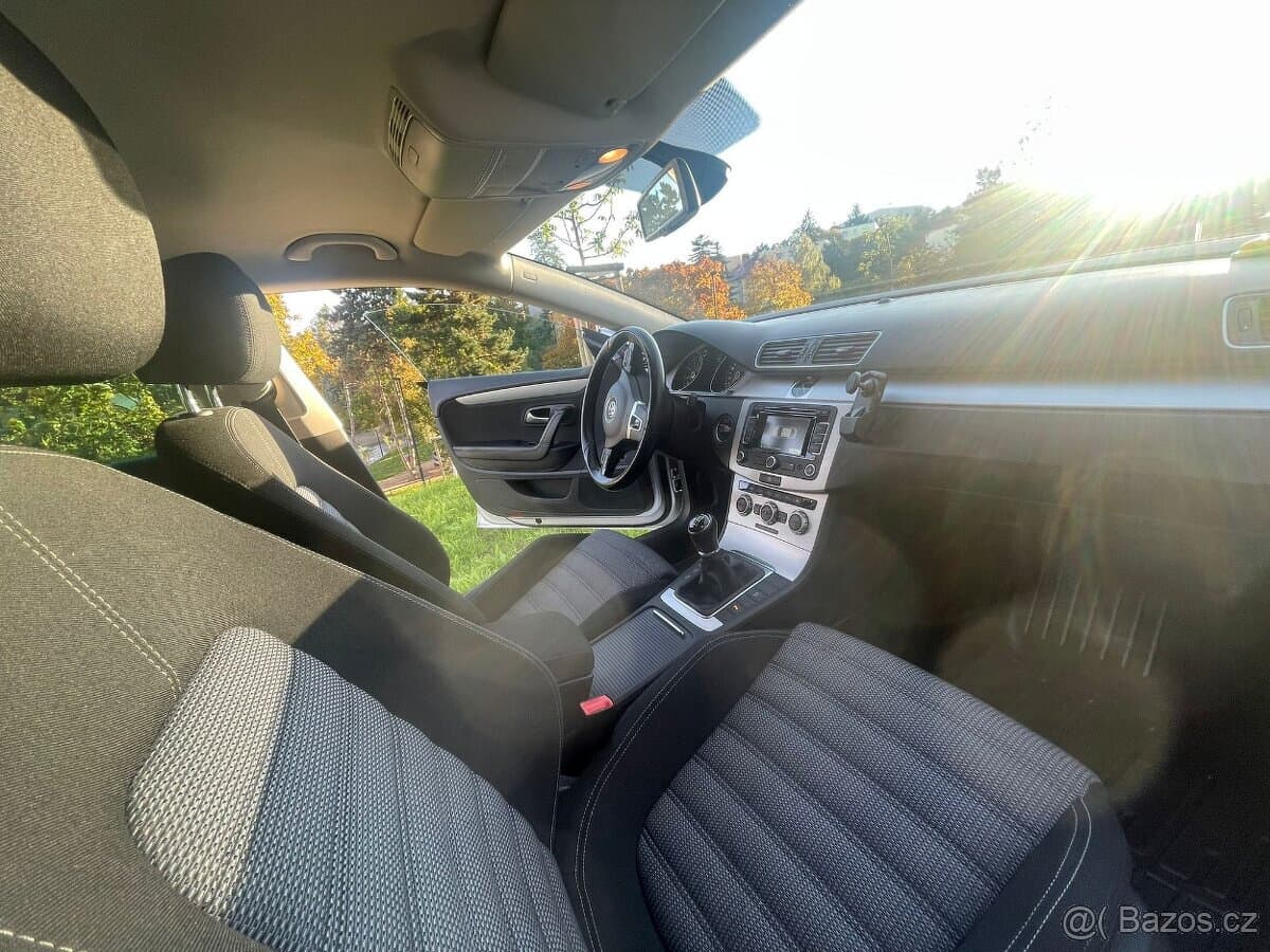 2014 Volkswagen PASSAT CC - 10