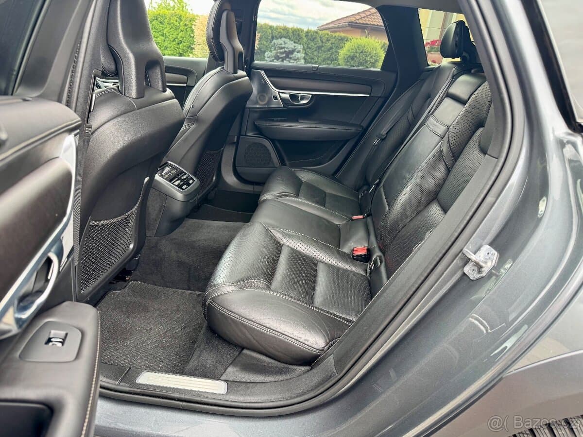 2017 Volvo V90 - 10