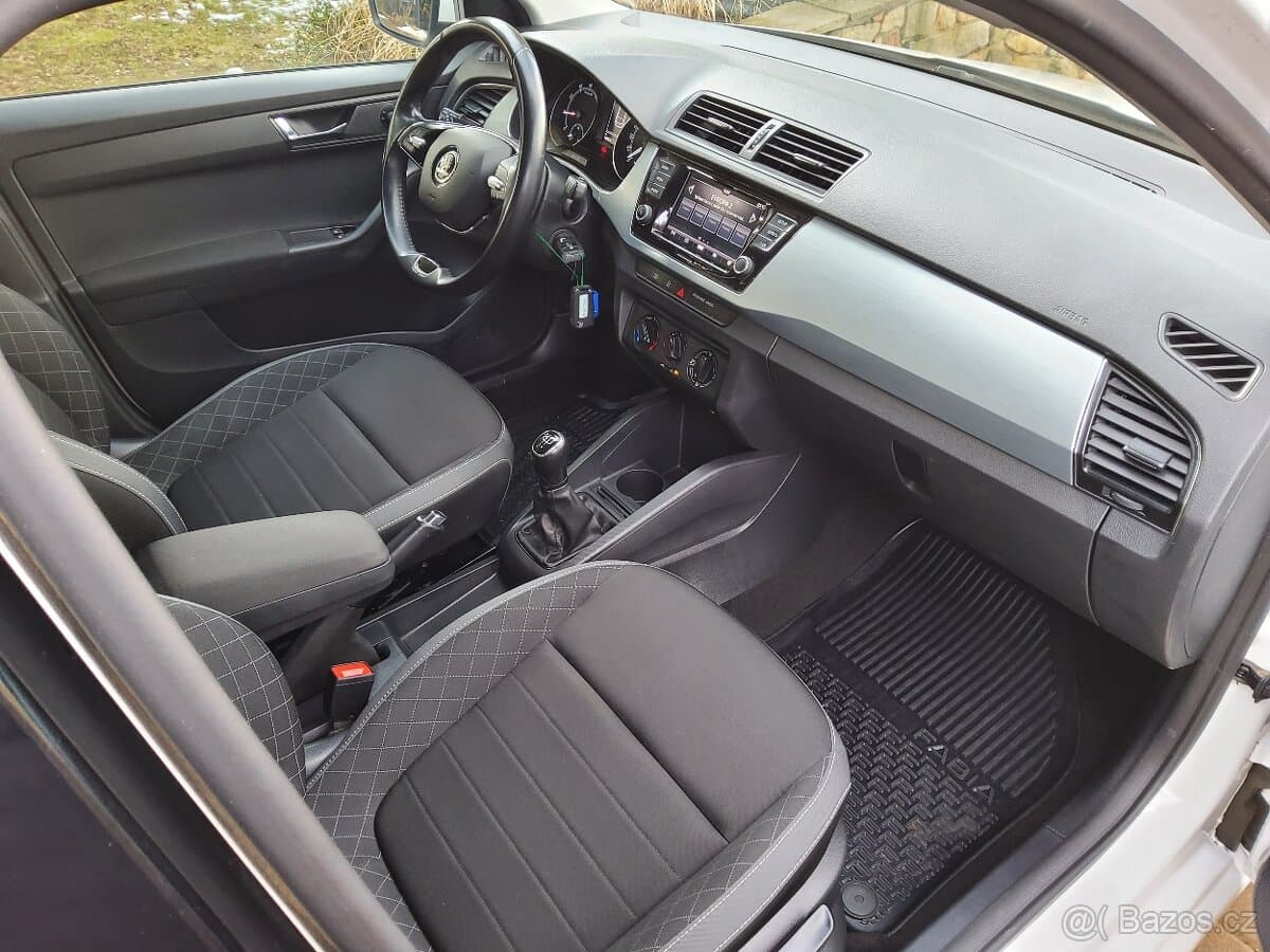 2022 Škoda FABIA - 10