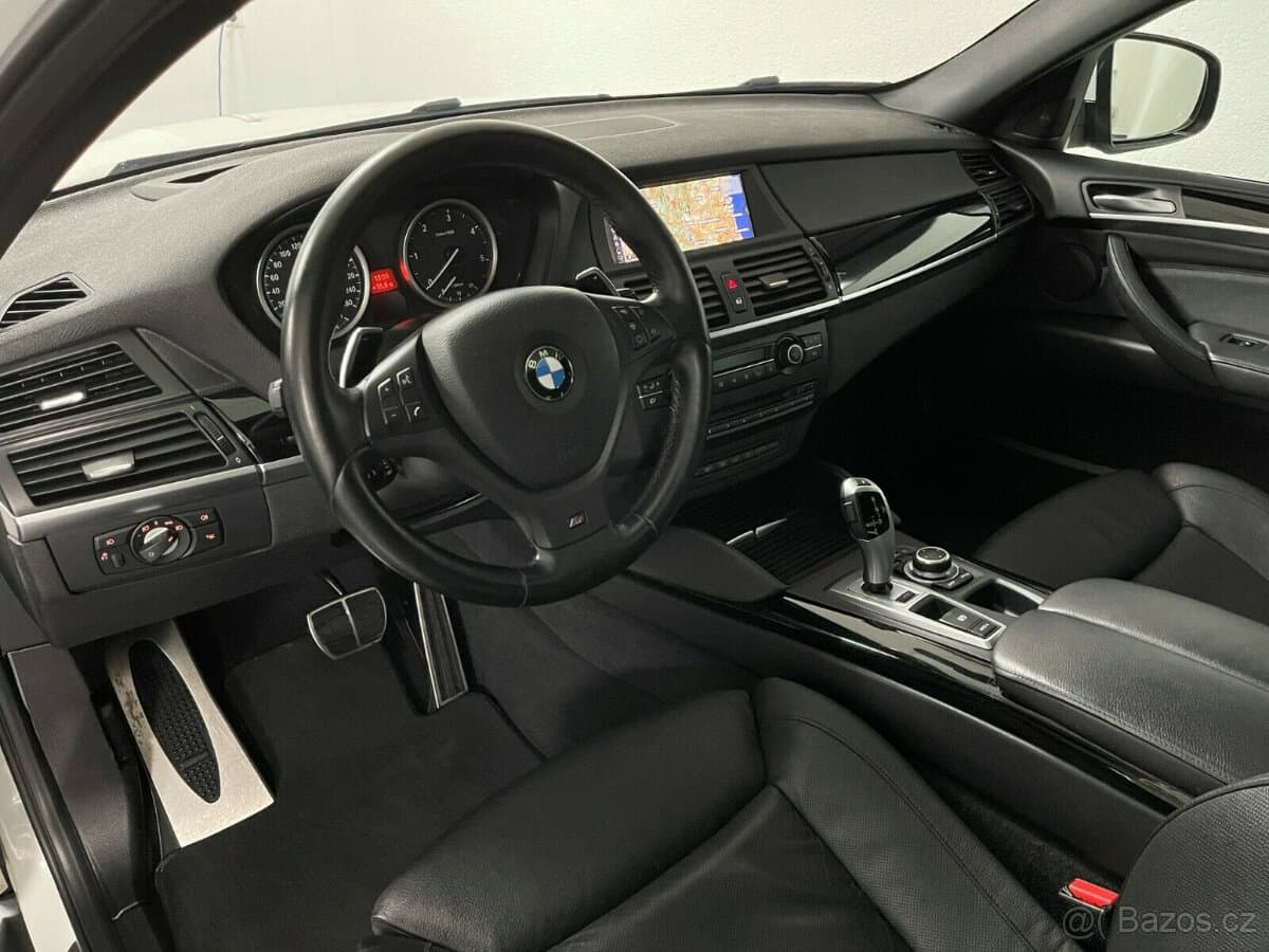 2012 BMW X6 - 10