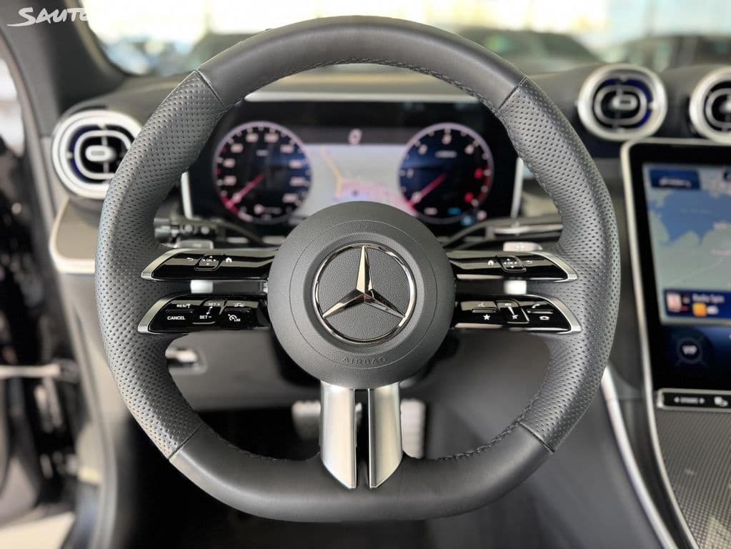 2025 Mercedes-Benz GLC - 10
