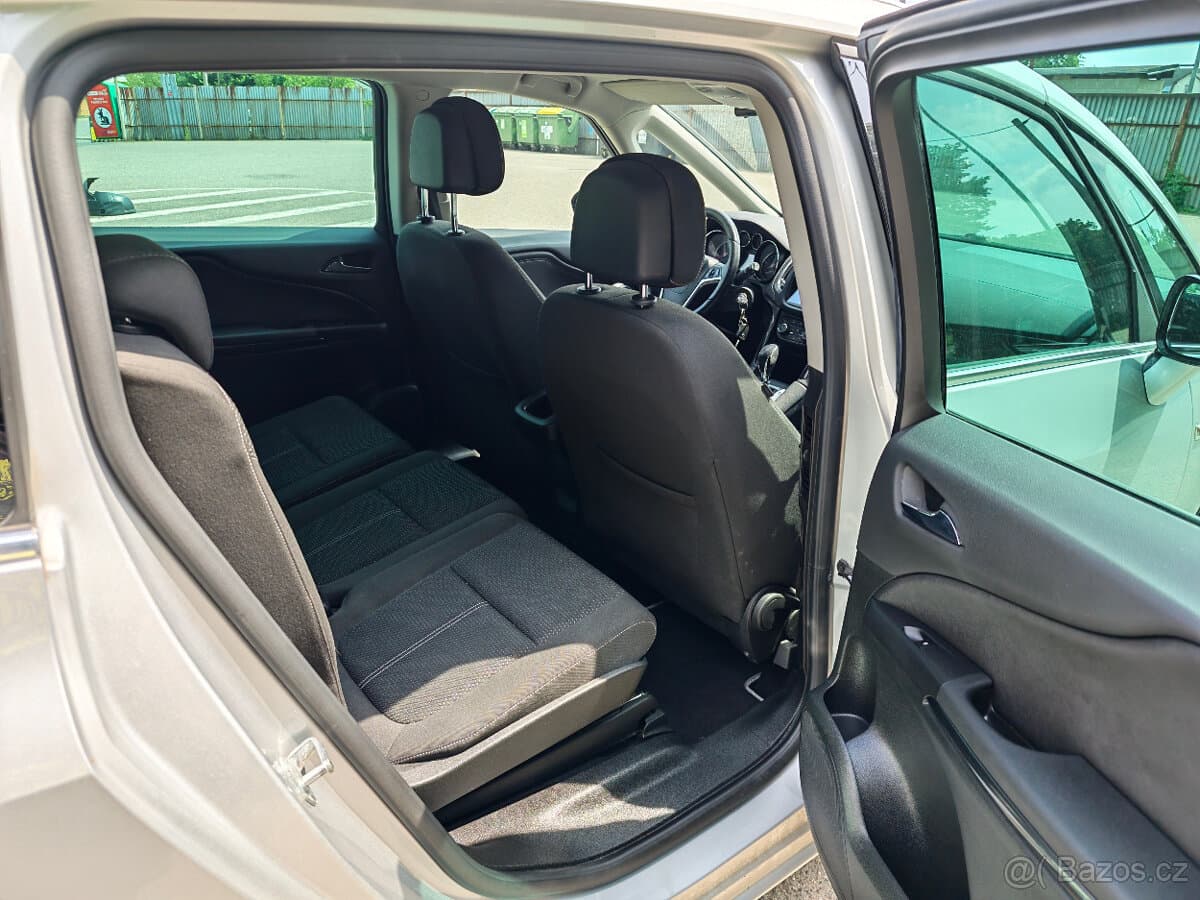 2016 Opel ZAFIRA - 10