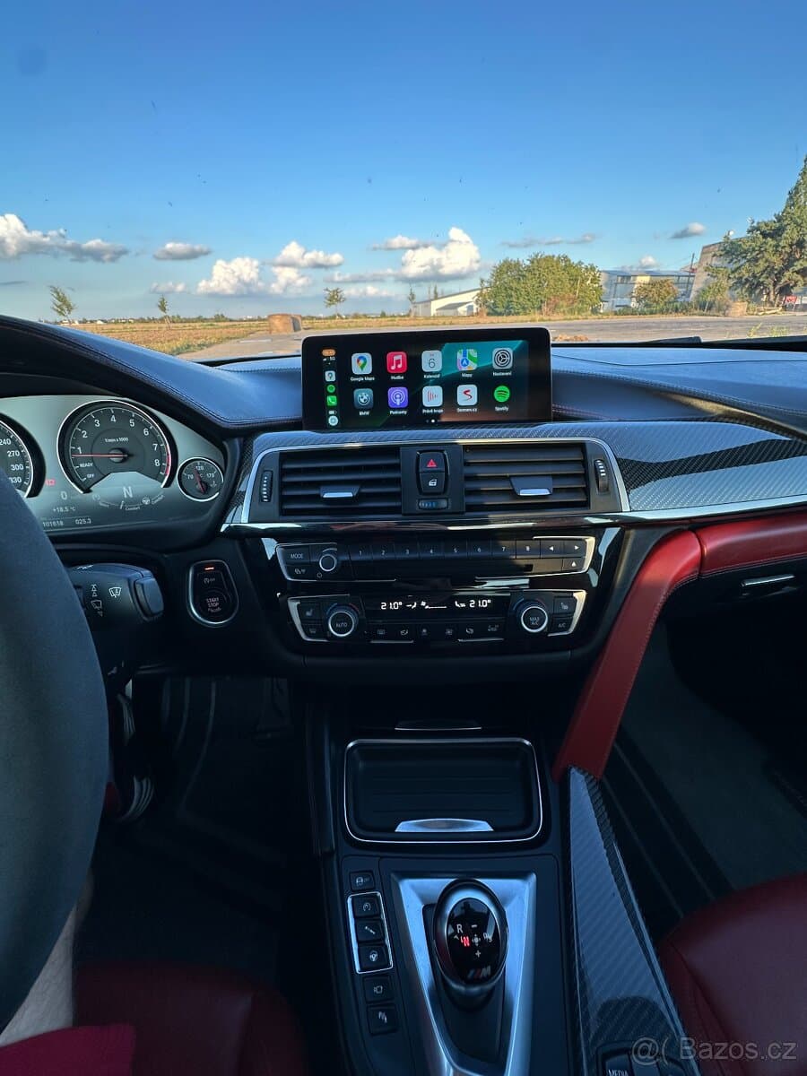 2016 BMW M4 - 10