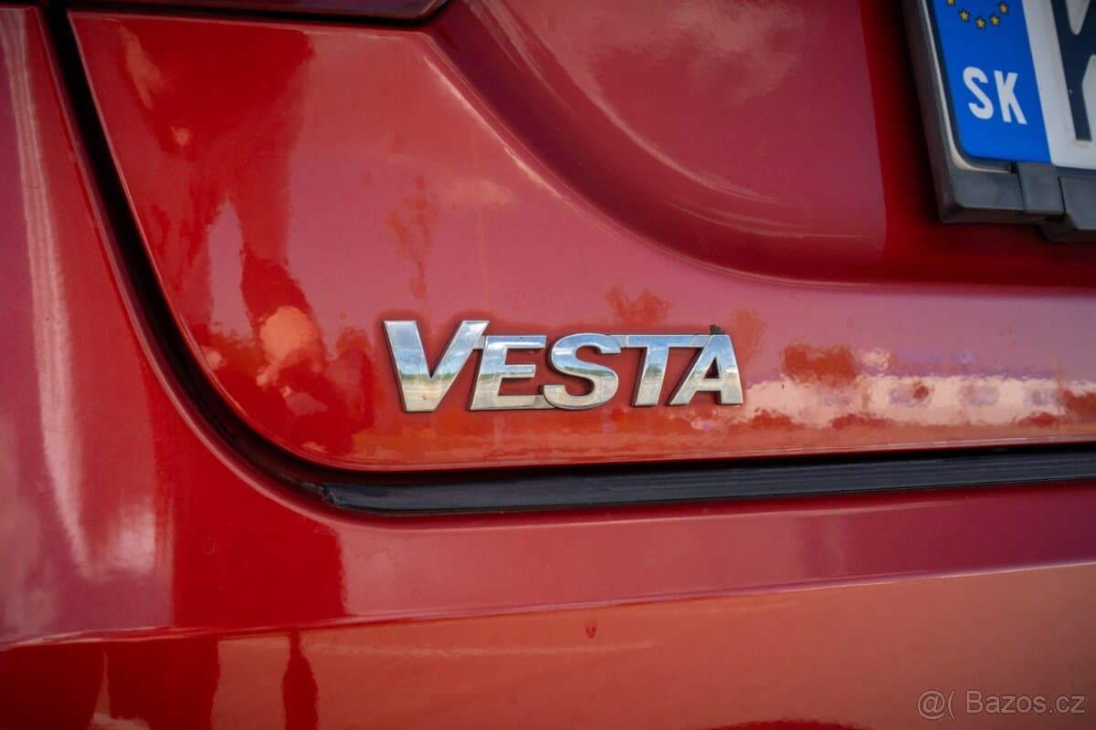 2018 Lada VESTA - 10