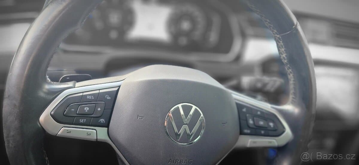 2021 Volkswagen PASSAT - 10