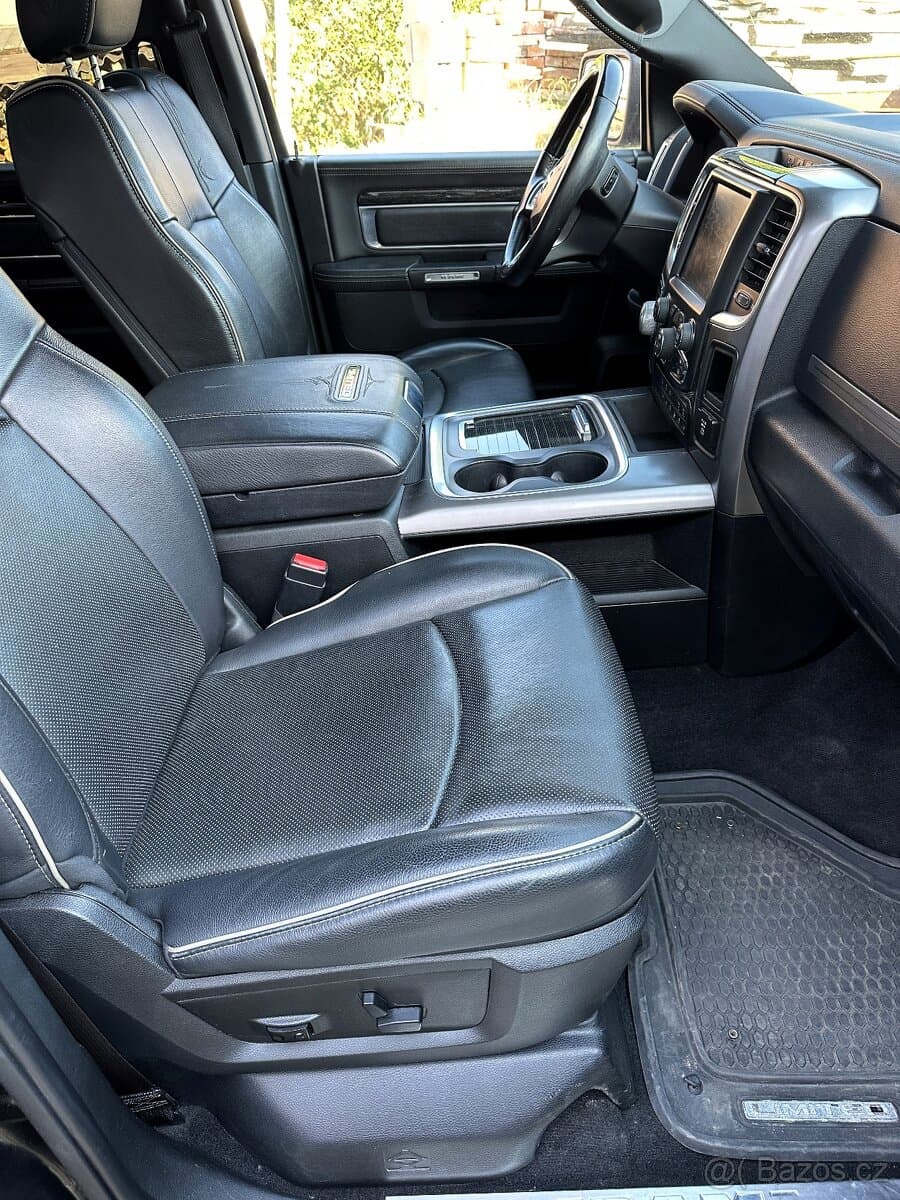 2017 RAM 1500 - 10