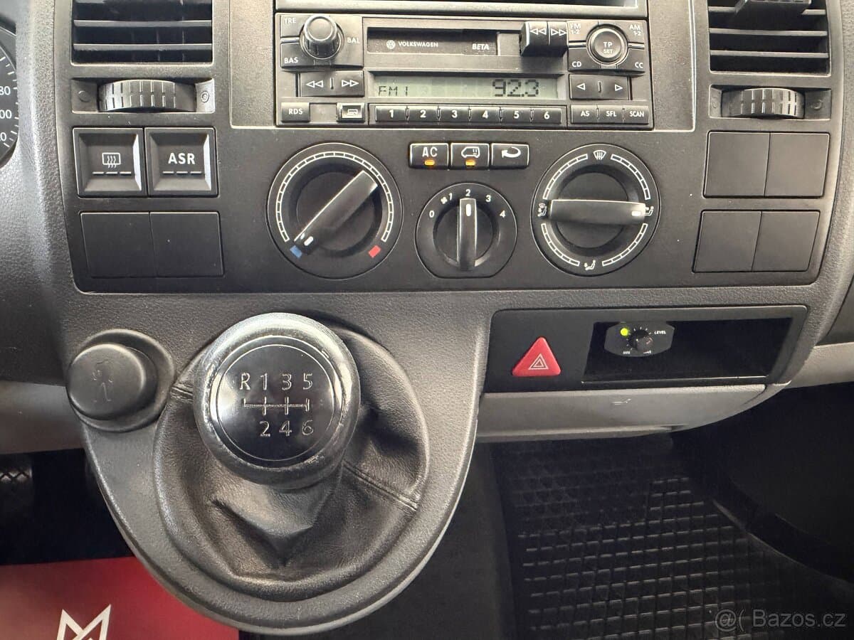 2004 Volkswagen TRANSPORTER - 10