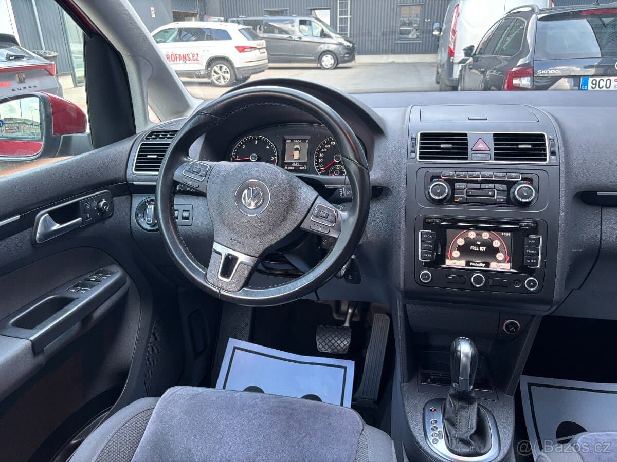 2010 Volkswagen TOURAN - 10