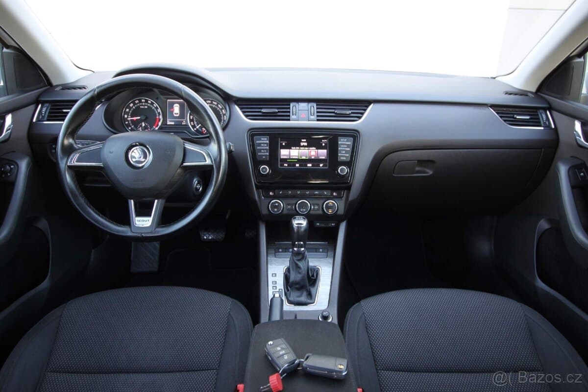 2015 Škoda OCTAVIA - 10