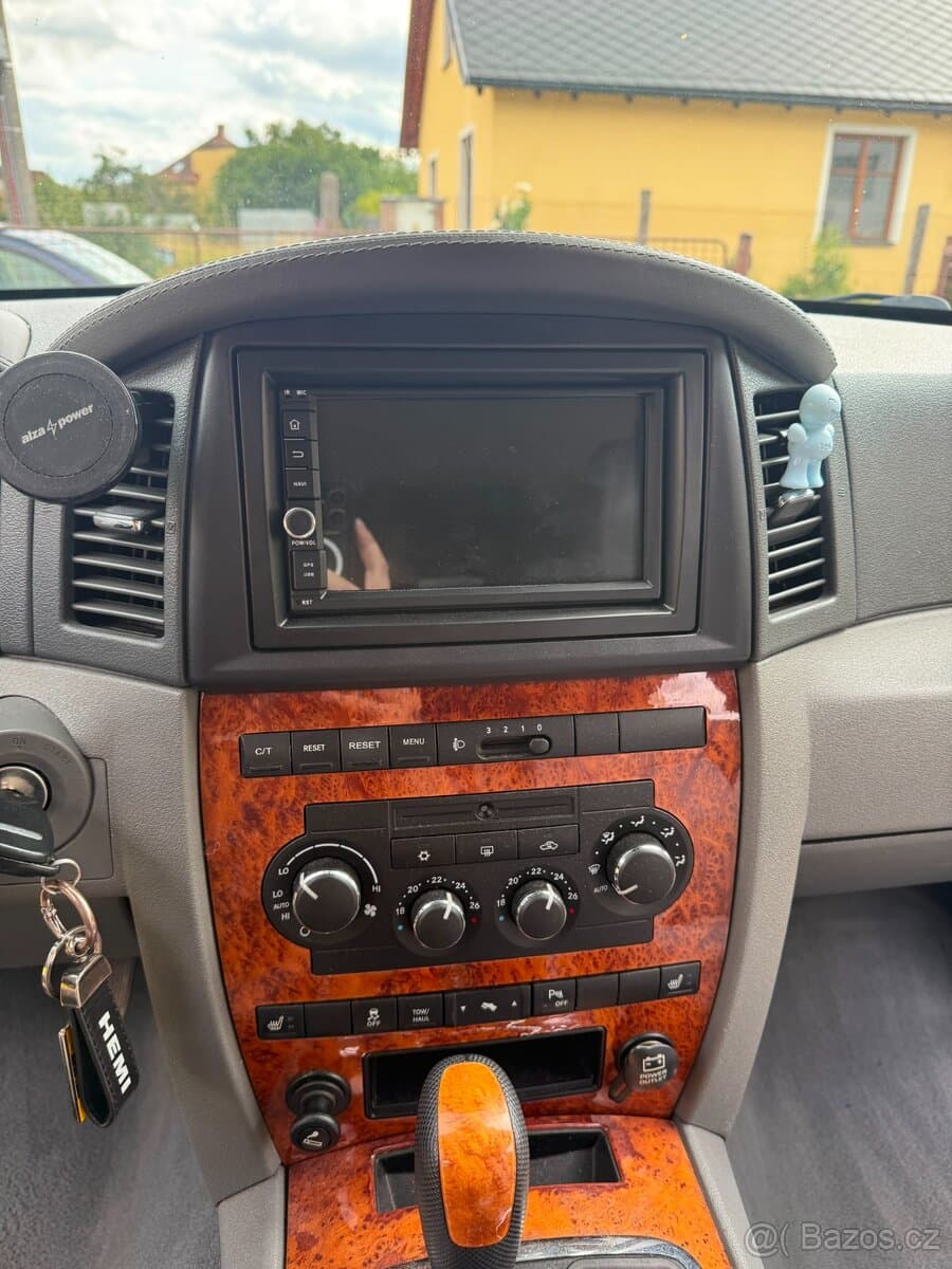 Jeep CHEROKEE - 10