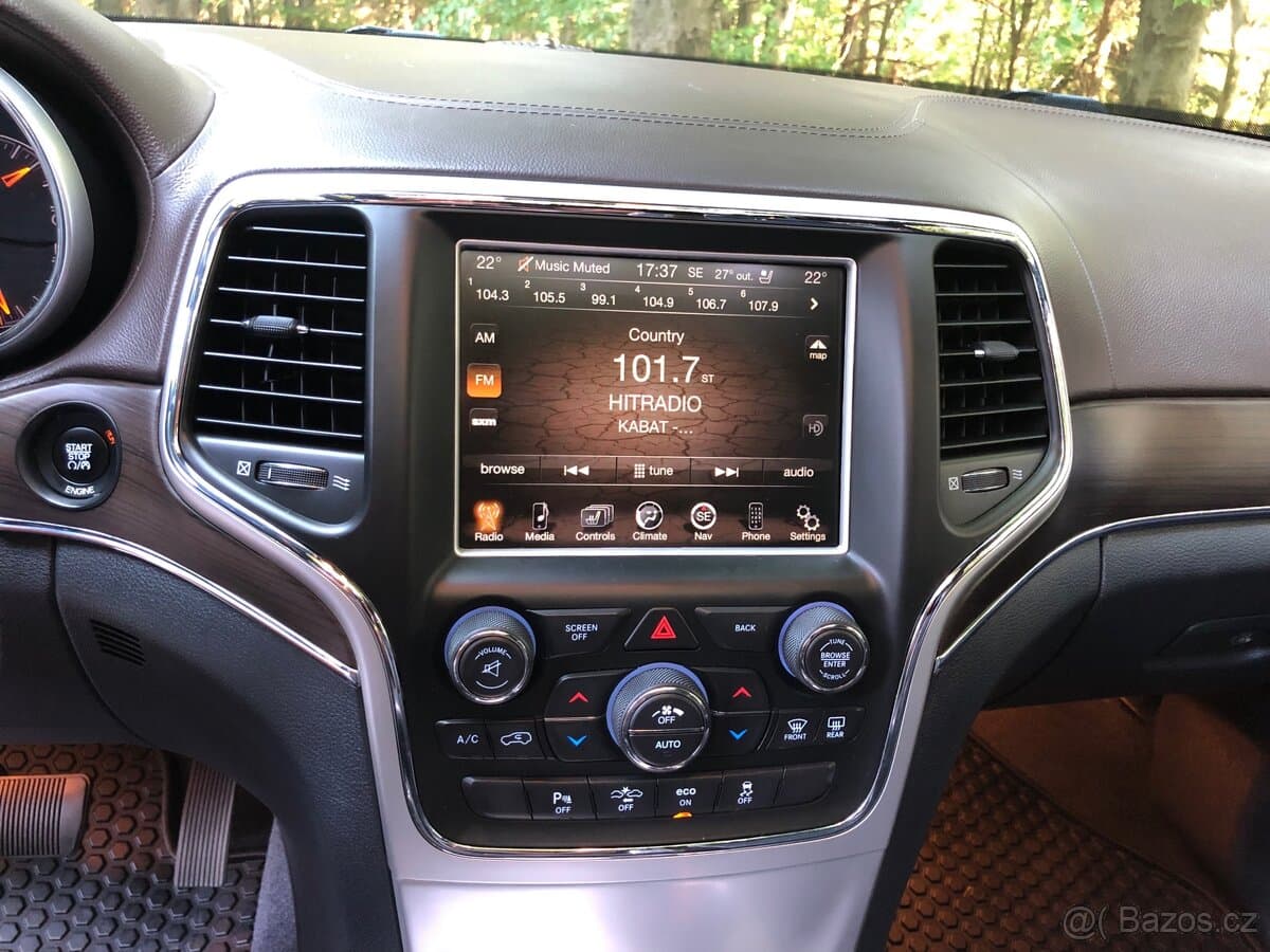 2014 Jeep CHEROKEE - 10