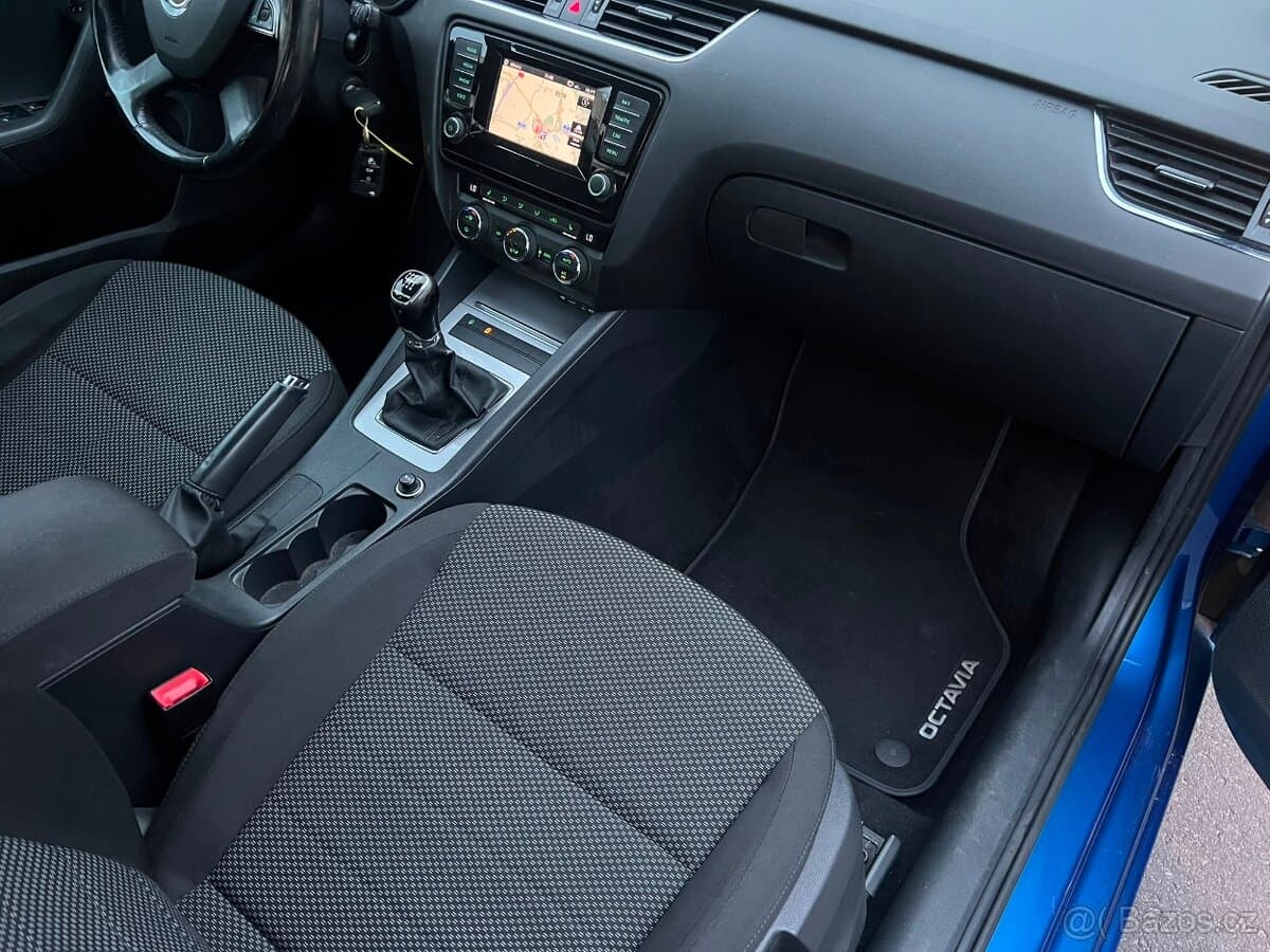 2015 Škoda OCTAVIA - 10