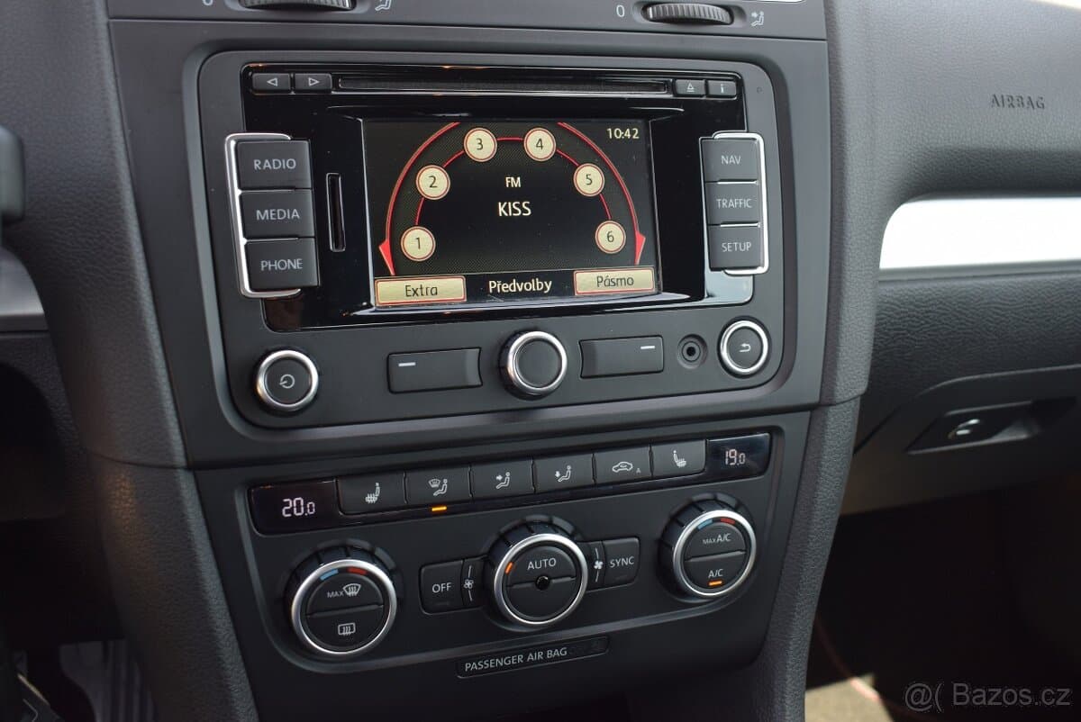 2015 Volkswagen GOLF - 10