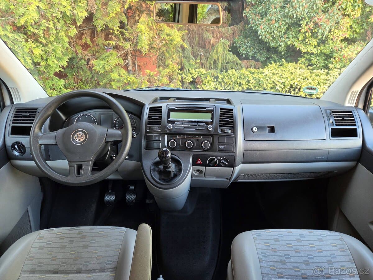 2010 Volkswagen TRANSPORTER - 10