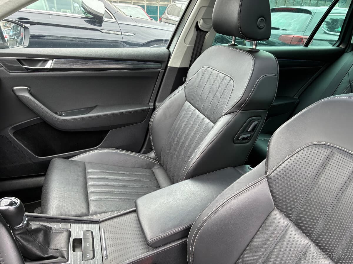 2023 Škoda SUPERB - 10