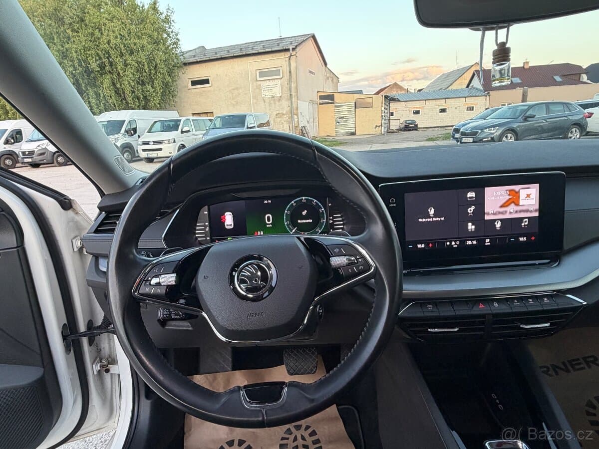 2021 Škoda OCTAVIA - 10