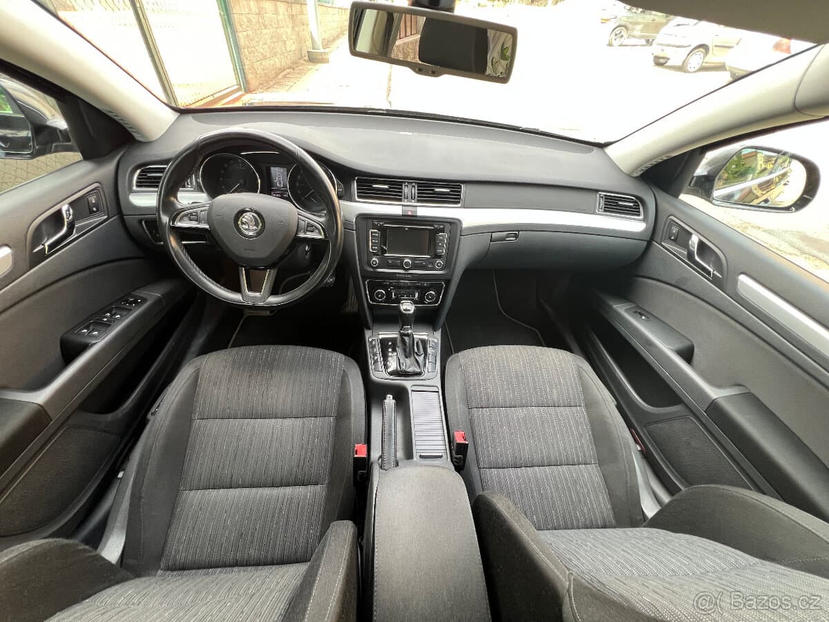 2013 Škoda SUPERB - 10