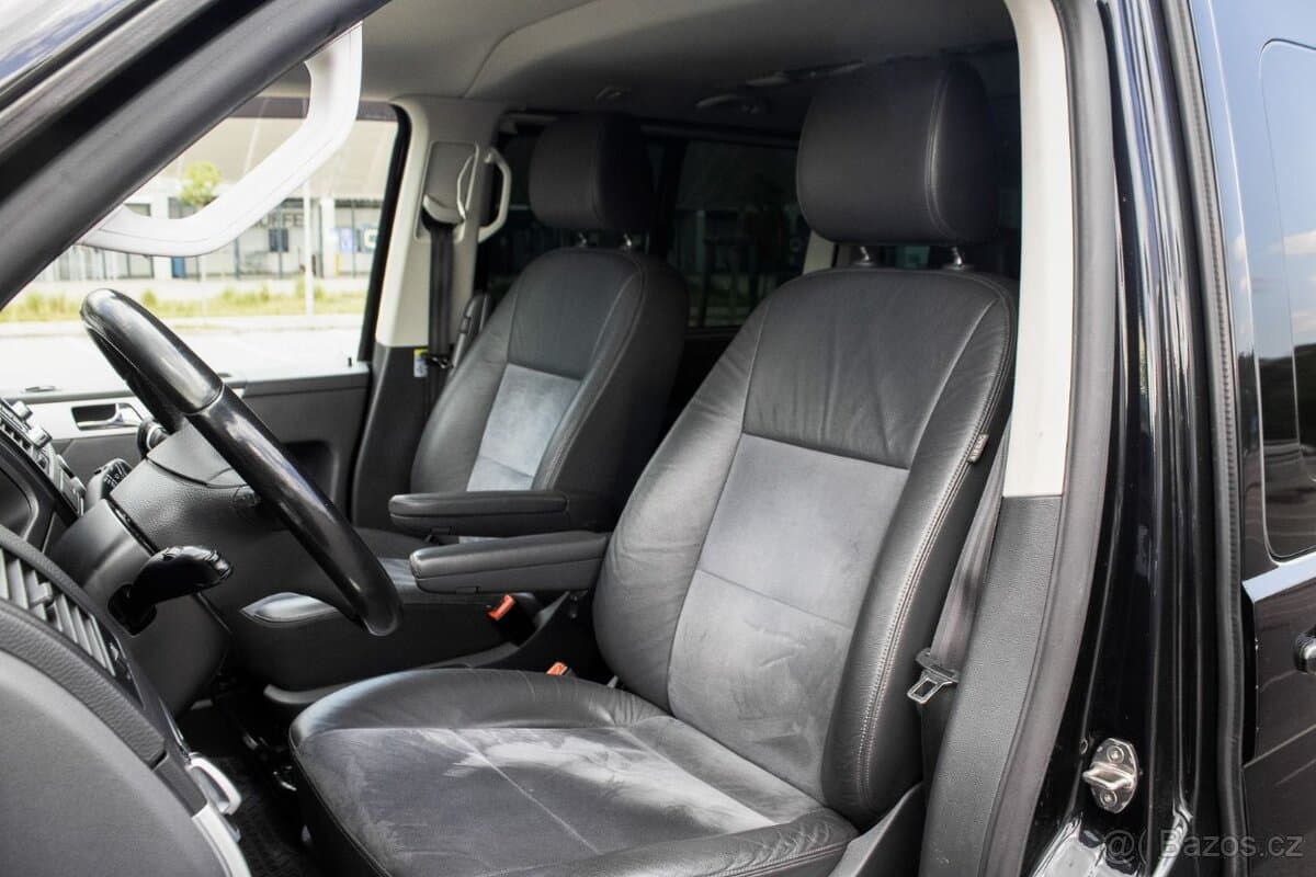 2015 Volkswagen MULTIVAN - 10