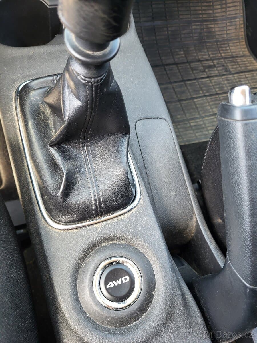 2016 Mitsubishi OUTLANDER - 10