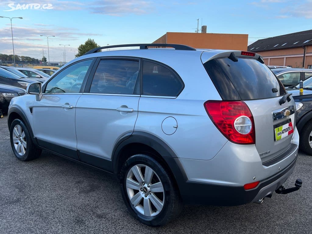 2010 Chevrolet CAPTIVA - 10