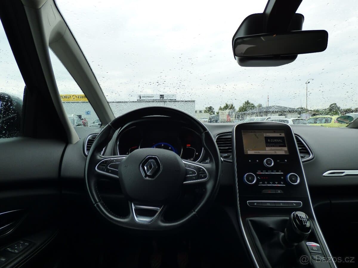 2018 Renault SCENIC - 10