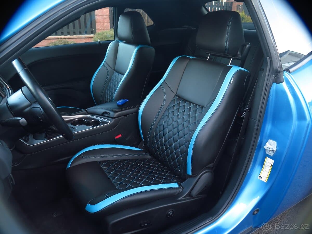 2018 Dodge CHALLENGER - 10