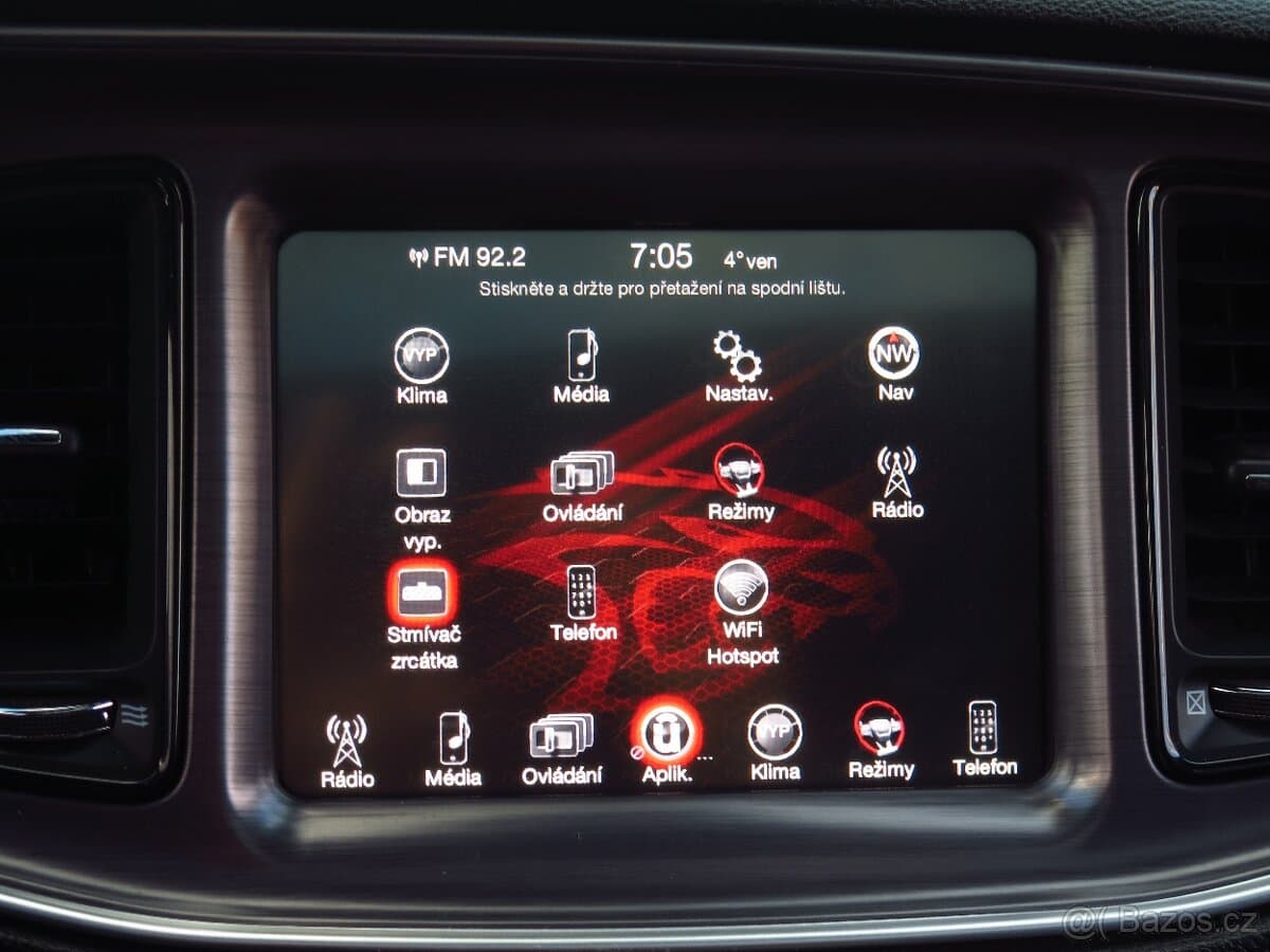 2015 Dodge CHALLENGER - 10