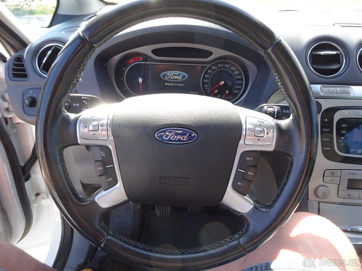 2009 Ford S-MAX - 10